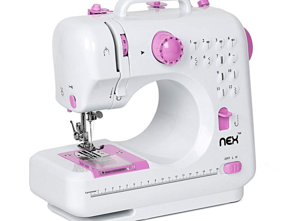 Best Portable Sewing Machine Reviews